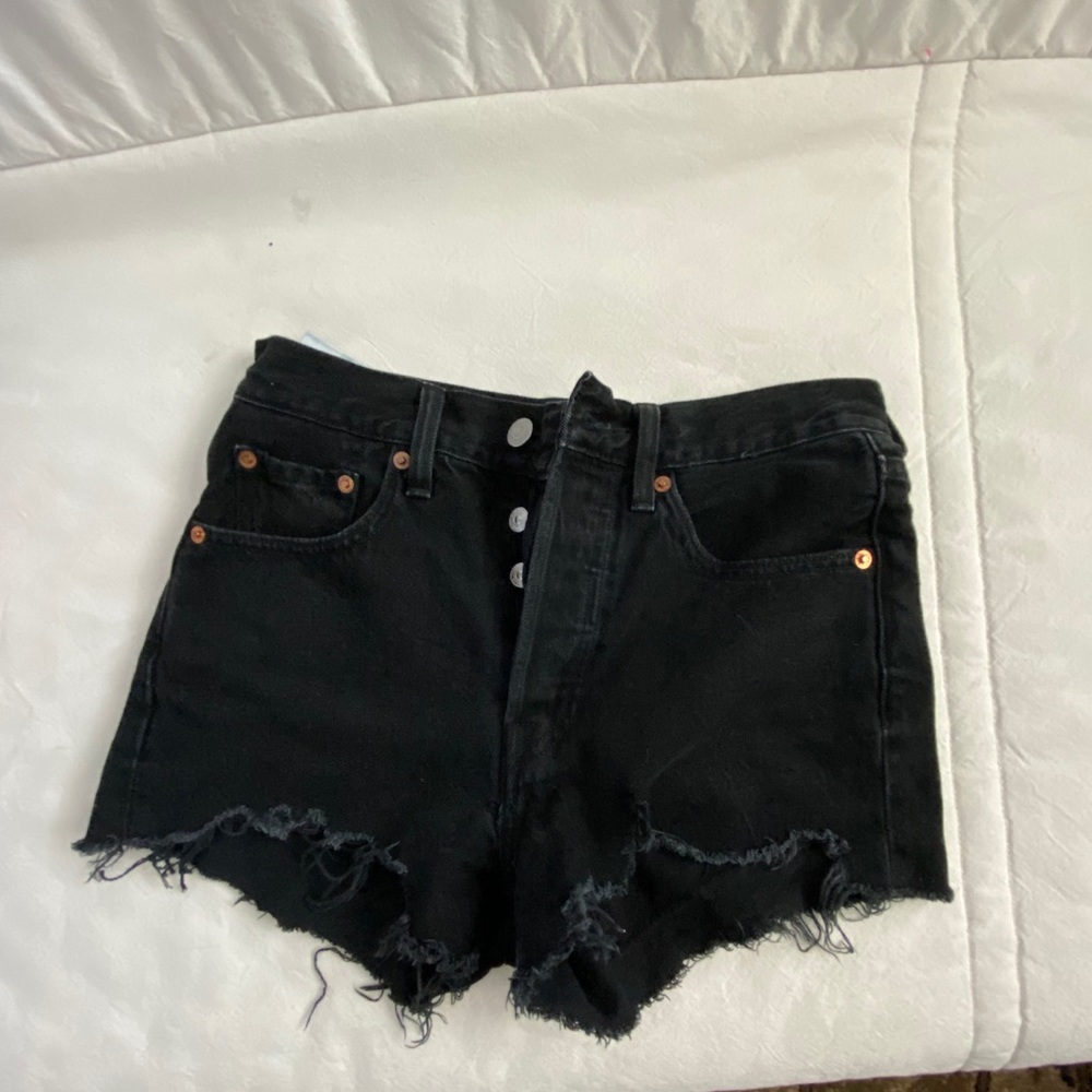LEVIS SHORTS